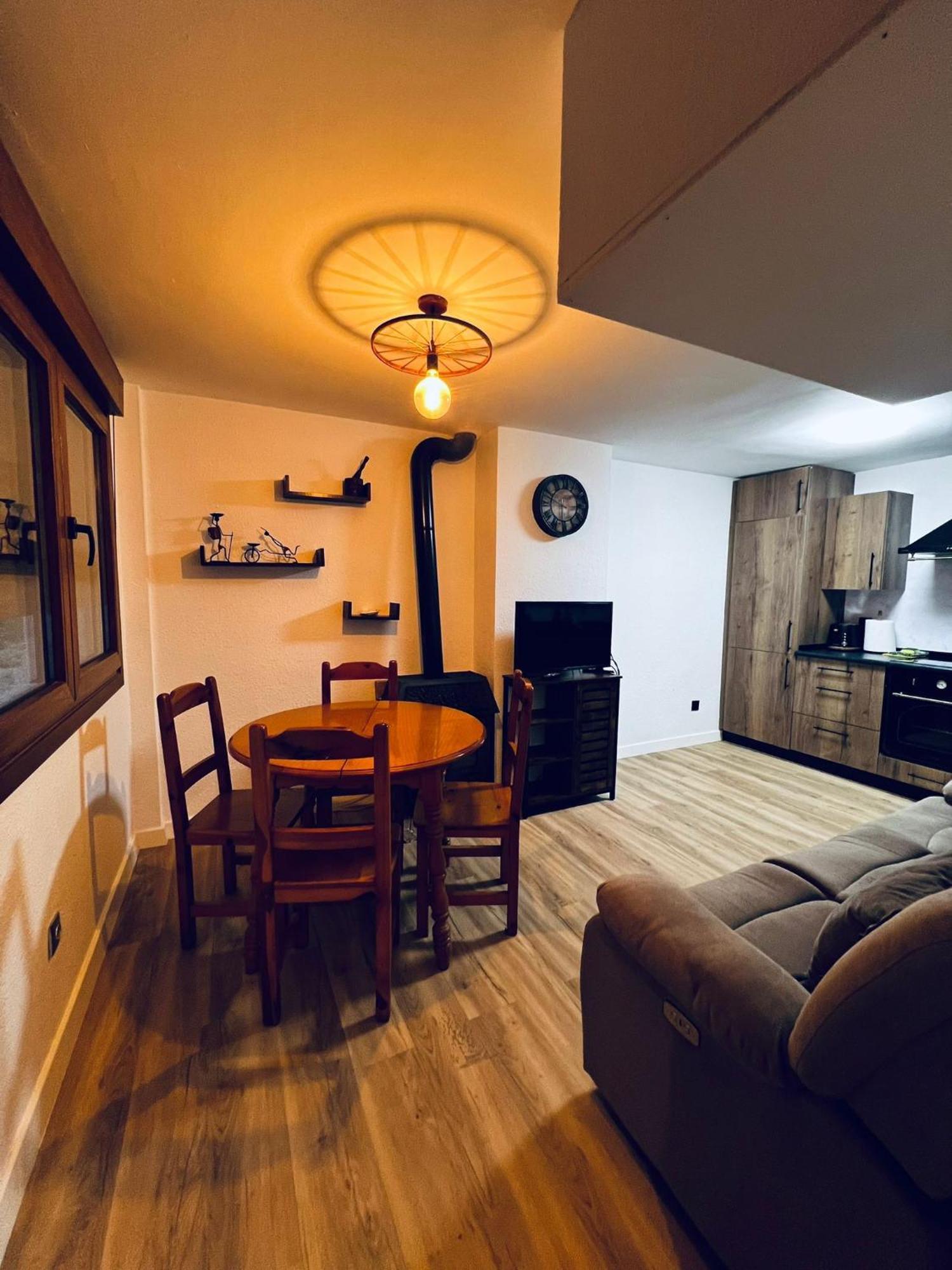 Apartamento Espata III ビリャヌア エクステリア 写真