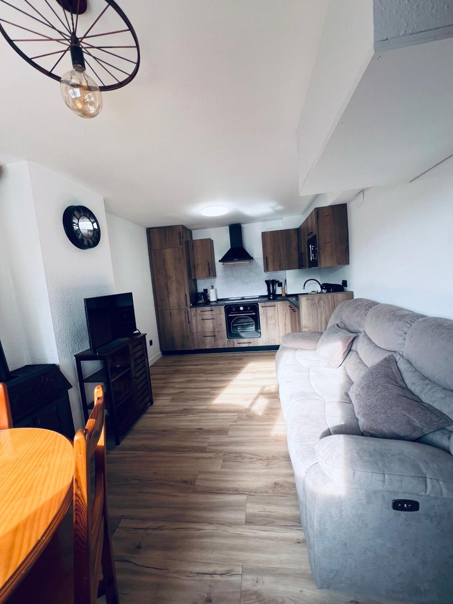 Apartamento Espata III ビリャヌア エクステリア 写真